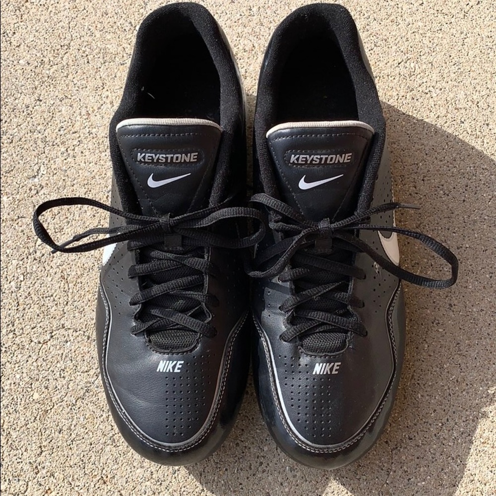 Nike baseball cleats